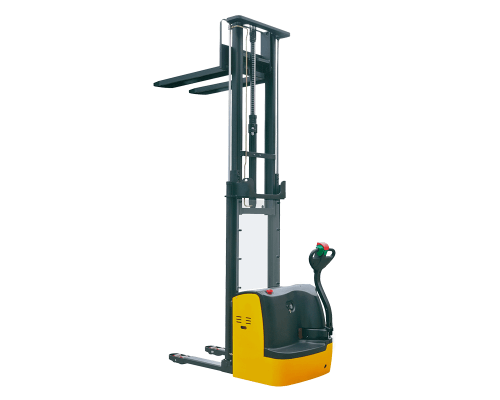 Самоходный штабелер CDDR 1550 III