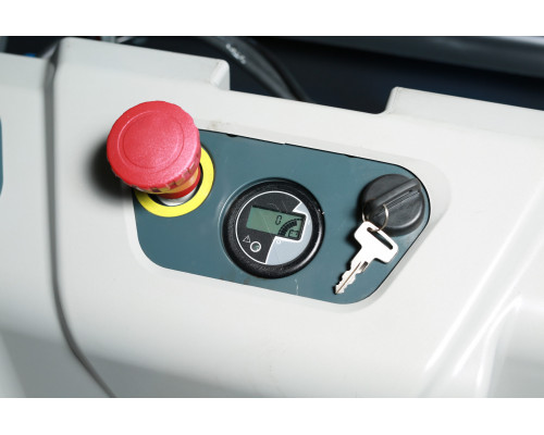 Самоходный штабелер ESL16 Li-Ion TX460