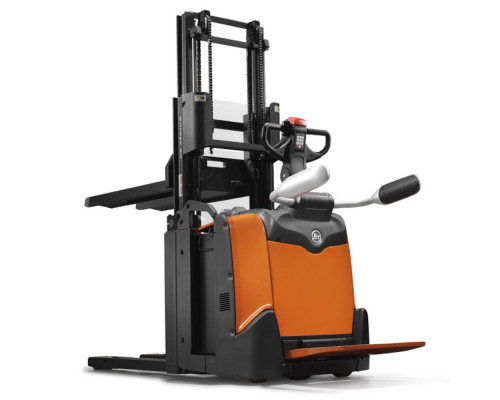 Электрический штабелер Toyota SPE200D (Исполнение для рыбной промышленности)