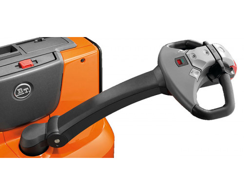 Электрический штабелер Toyota SWE100 (Исполнение с защитой от коррозии)