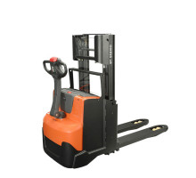 Электрический штабелер Toyota SWE200D (Исполнение с защитой от коррозии)