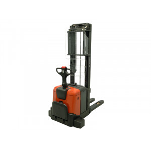 Электрический штабелер Toyota SPE200L