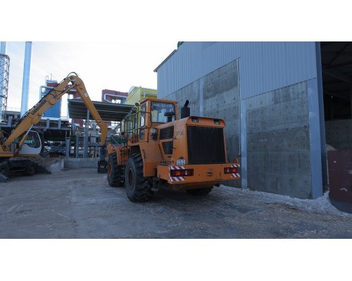 Универсальный погрузчик АМКОДОР 371АС